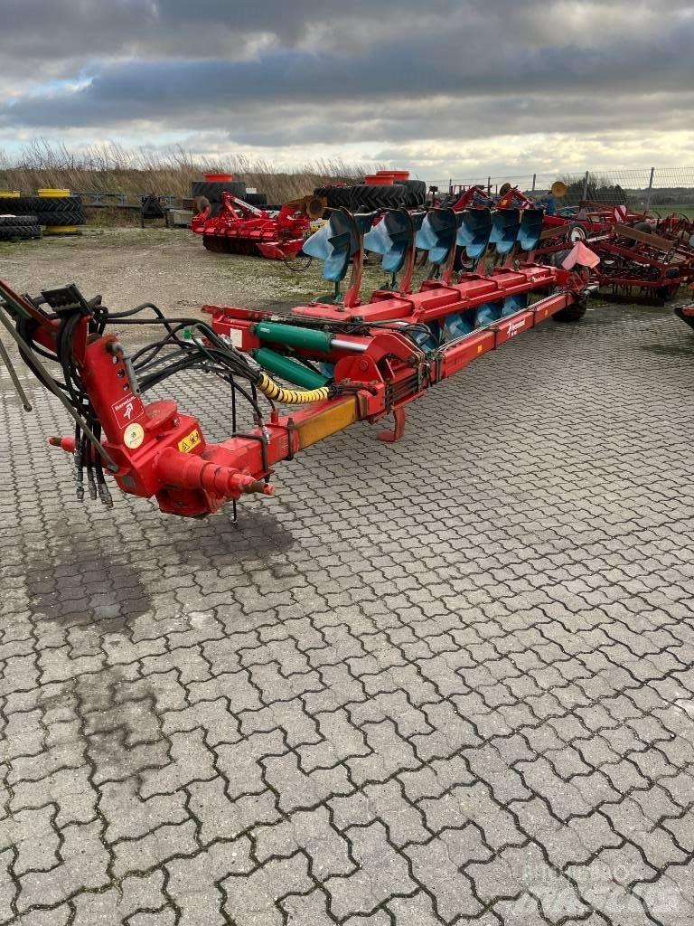 Kverneland PB100 Оборотные плуги