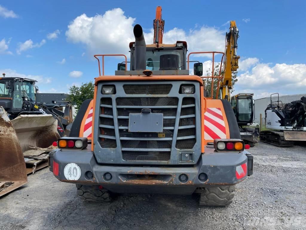Doosan DL 420 Фронтальные погрузчики