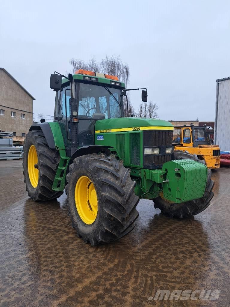 John Deere 7710 Трактора