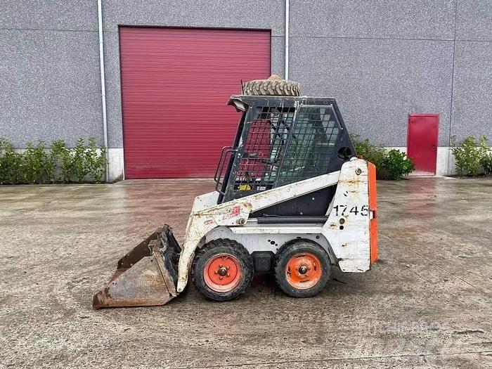 Bobcat S70 Фронтальные погрузчики