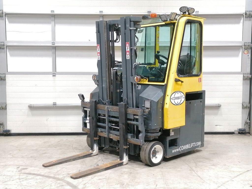 Combilift CBE2500 Боковые погрузчики