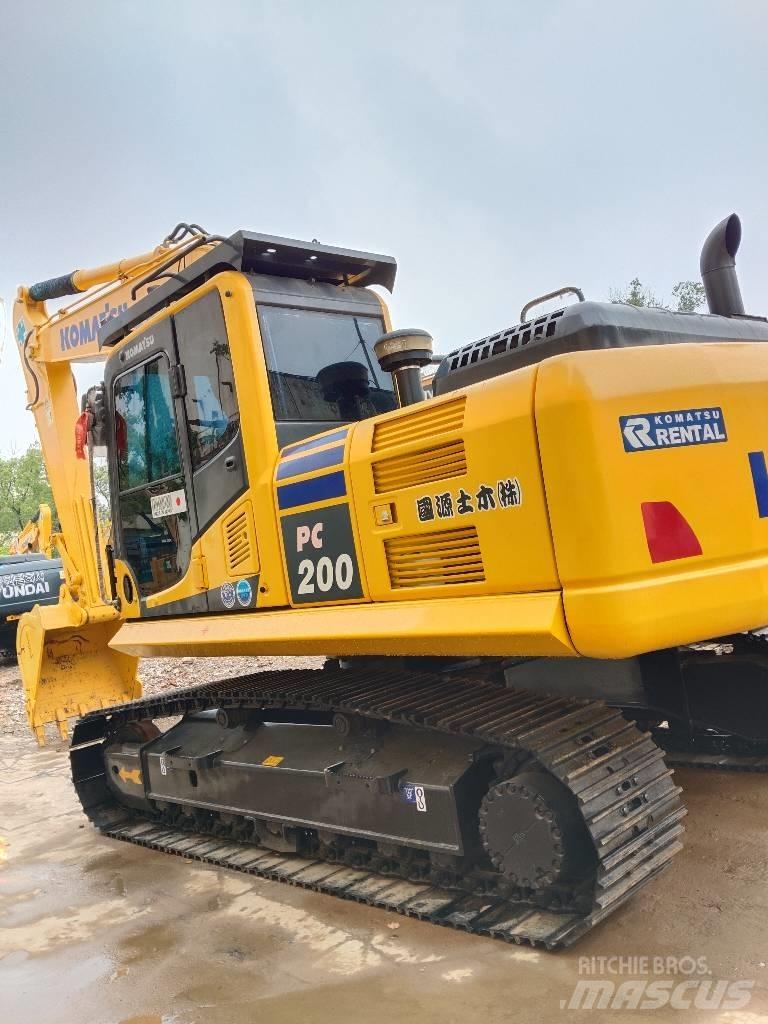 Komatsu PC 200-8N1 Гусеничные экскаваторы