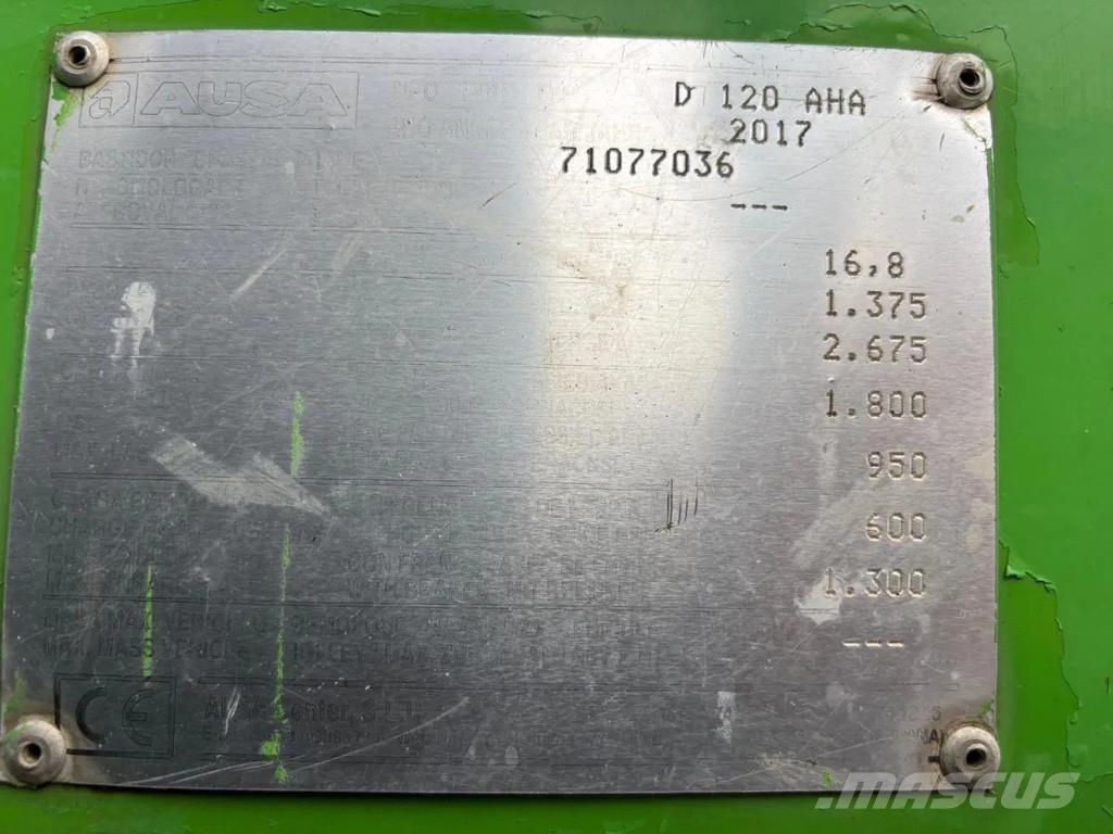 Ausa D120AHA Шарнирно-сочленённые самосвалы