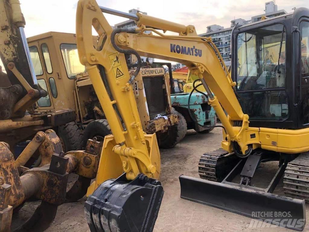 Komatsu PC35 Мини-экскаваторы