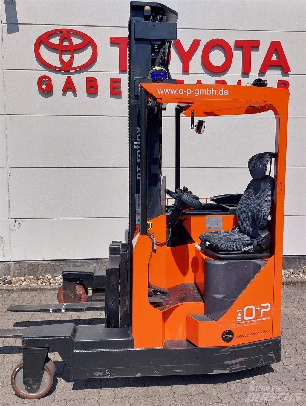 Toyota FRE270 4-x ходовые ричтраки