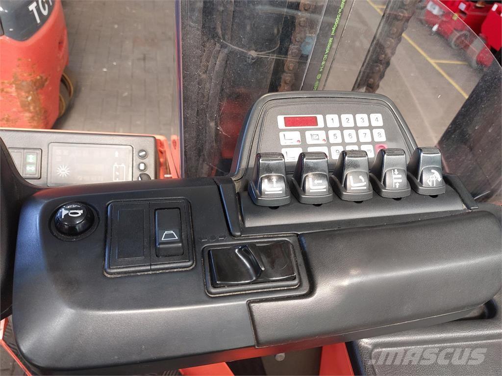 Toyota FRE270 4-x ходовые ричтраки