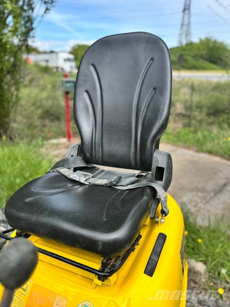 Komatsu PC 09 Мини-экскаваторы