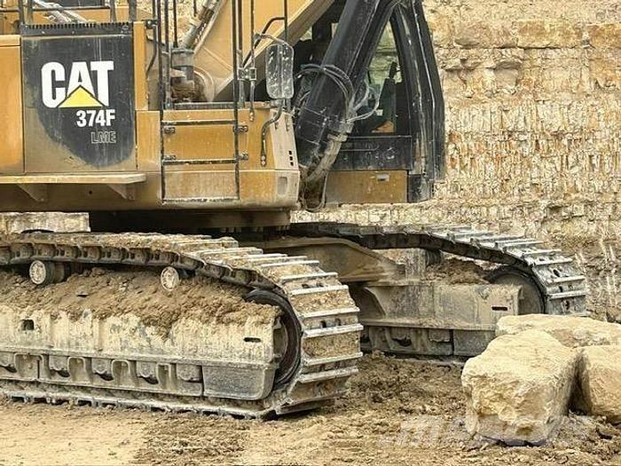 CAT 374 LME Специальные экскаваторы