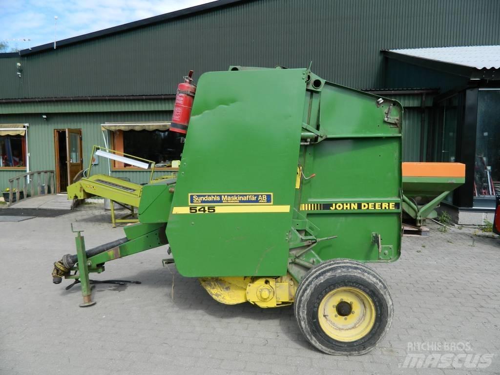 John Deere 545 Рулонные пресс-подборщики
