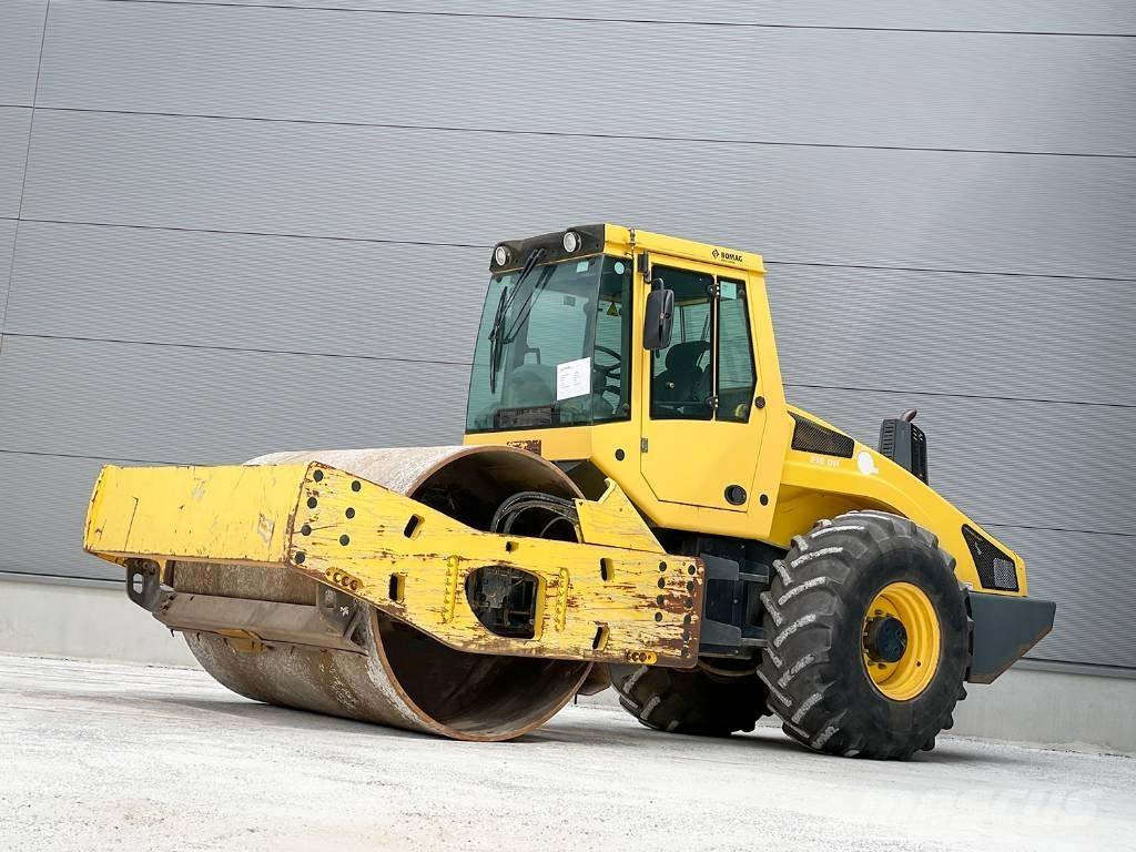 Bomag BW 216 DH-4i Грунтовые катки