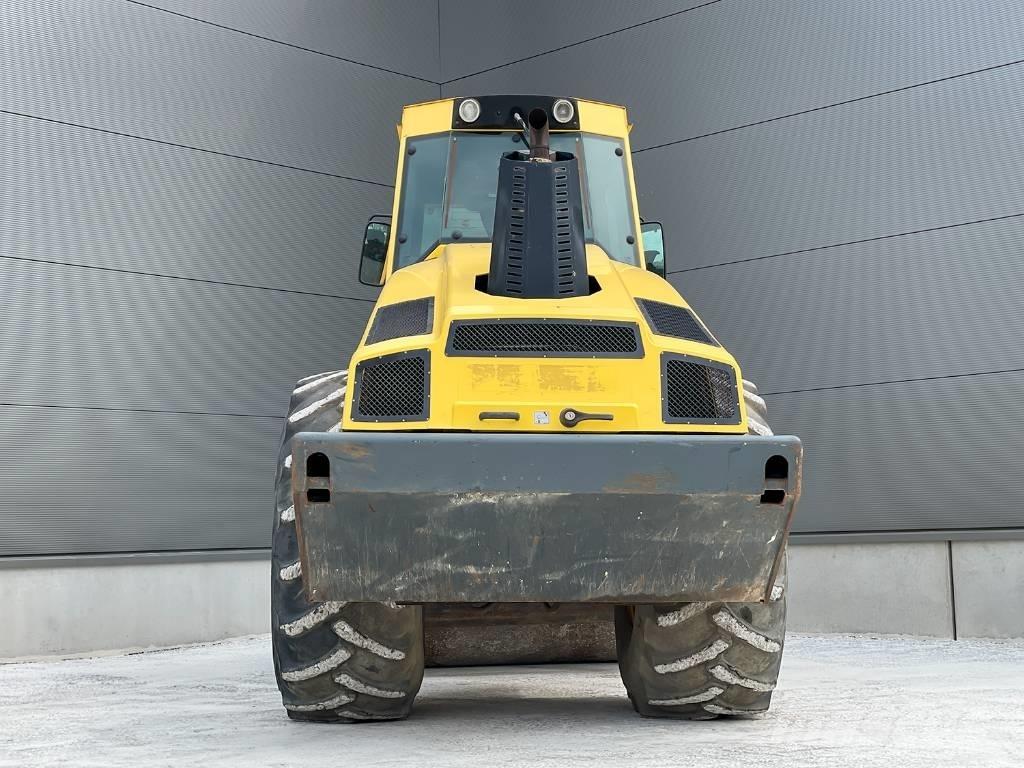 Bomag BW 216 DH-4i Грунтовые катки