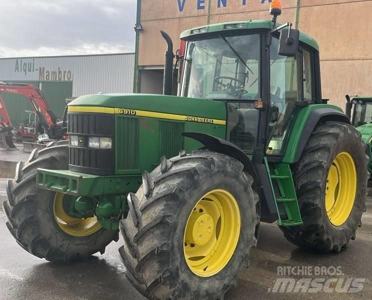 John Deere 6910 Трактора