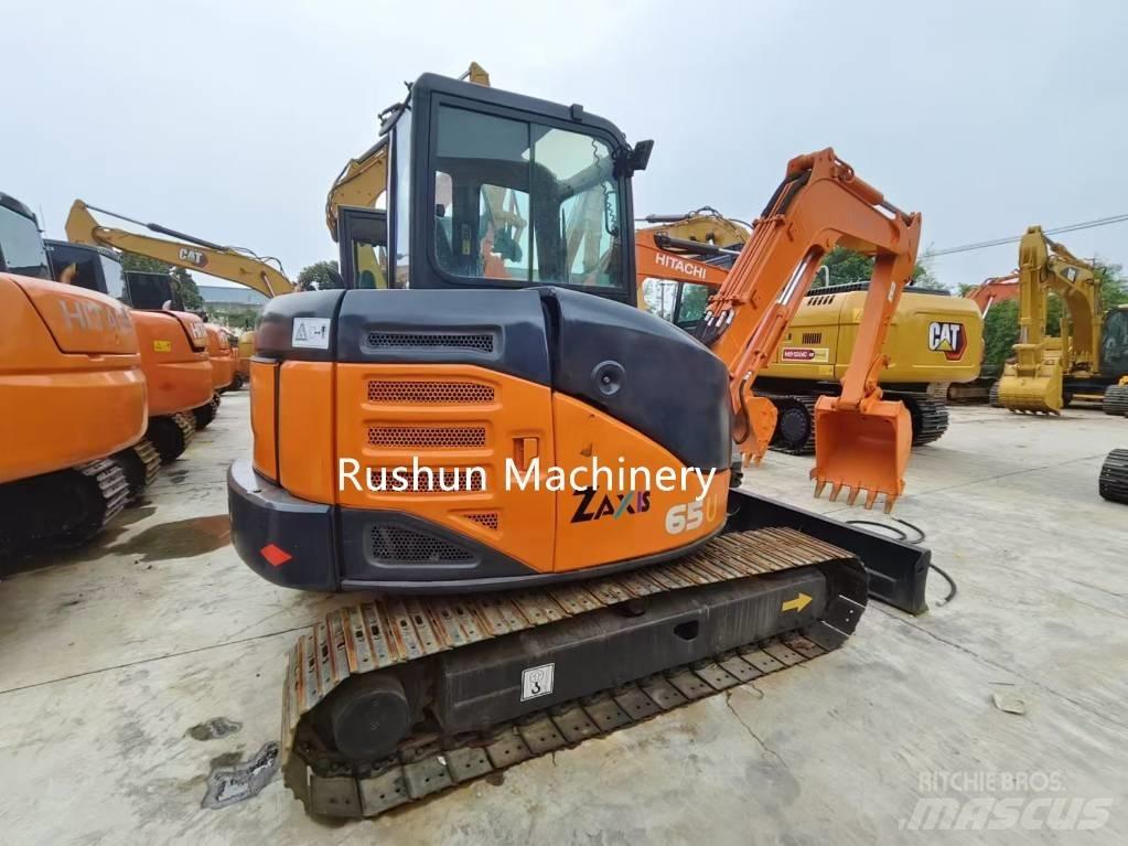 Hitachi ZX65 Гусеничные экскаваторы