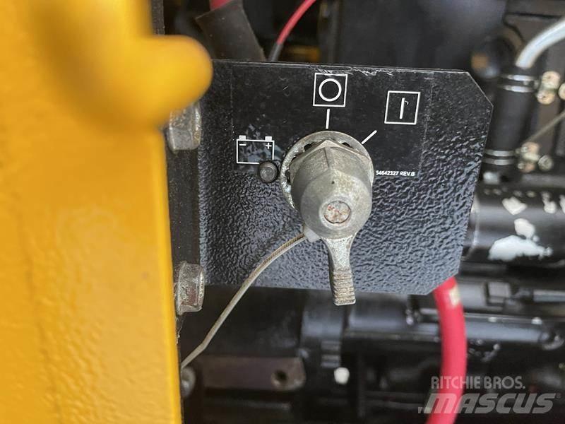 Doosan G 40 Дизельные генераторы