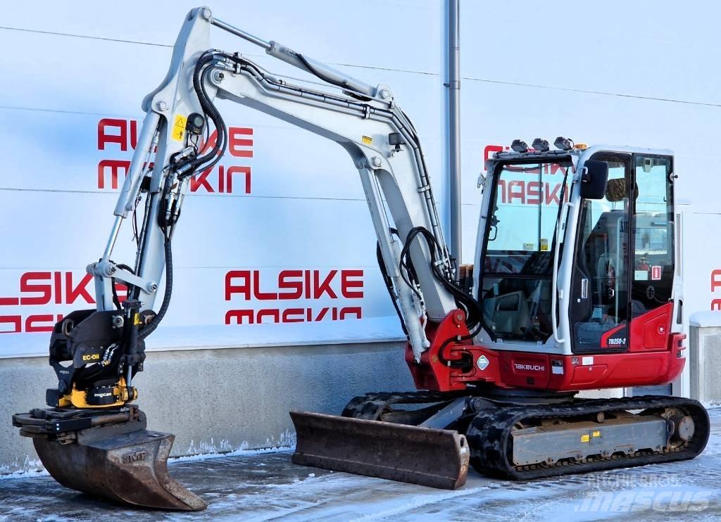 Takeuchi TB 250 Мини-экскаваторы