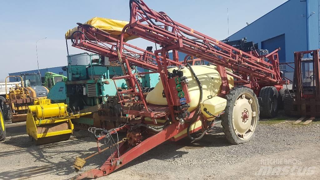 Hardi Commander 2200 Опрыскиватели