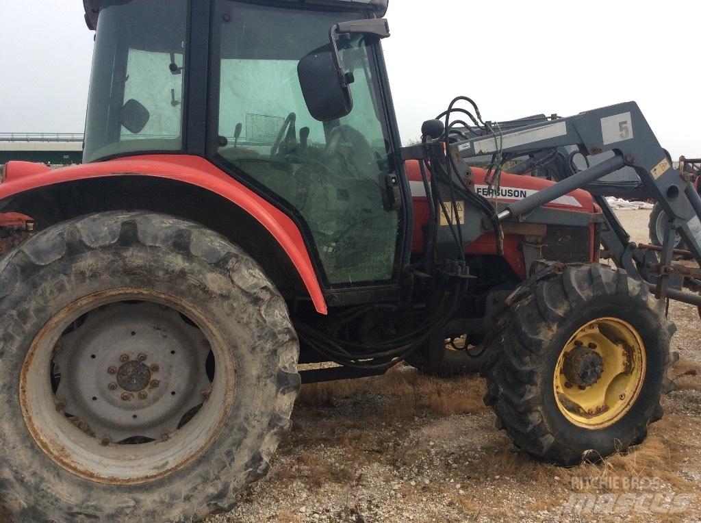 Massey Ferguson 5435 Трактора