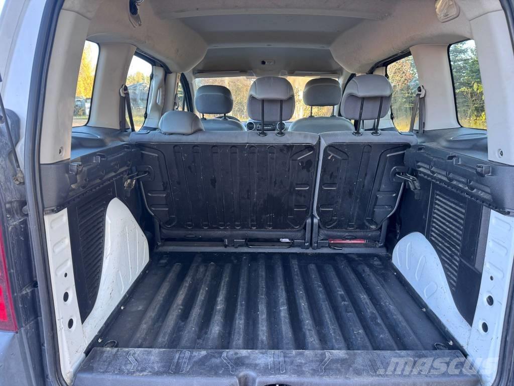 Citroën Berlingo Легковые автомобили