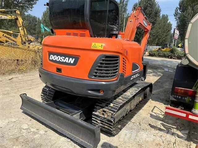Doosan DX55 Мини-экскаваторы