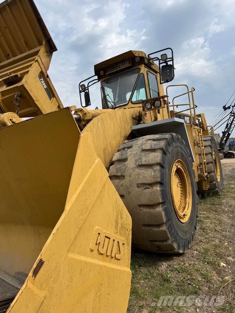 CAT 988F Фронтальные погрузчики