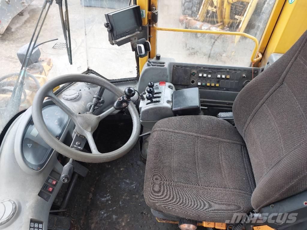 Volvo L90E Фронтальные погрузчики