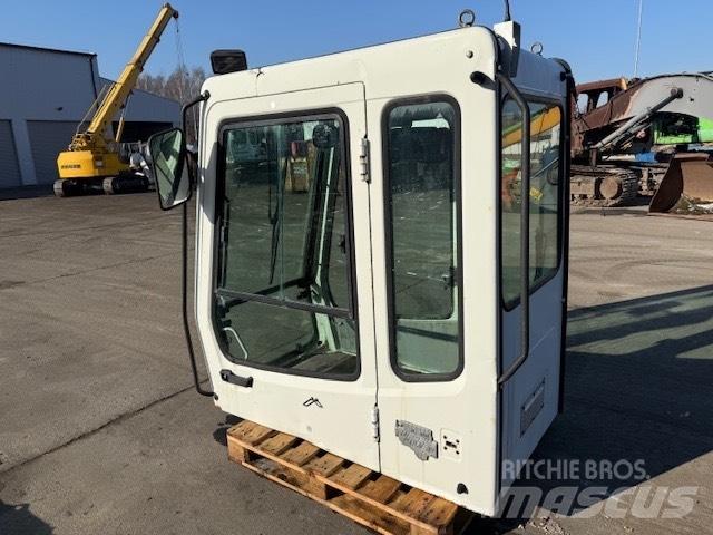 Liebherr SERIA B CAB Кабины и интерьер