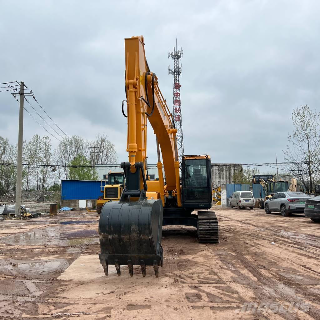 Hyundai R220LC-9 Гусеничные экскаваторы