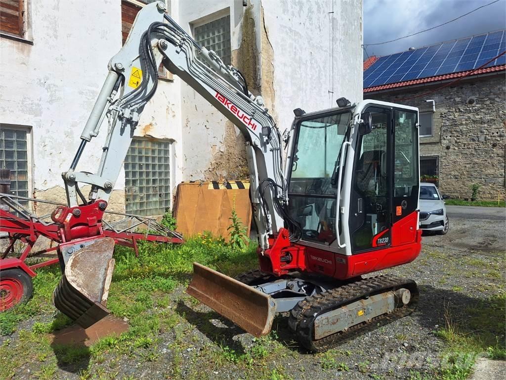 Takeuchi TB230 A Строительная техника - Другие