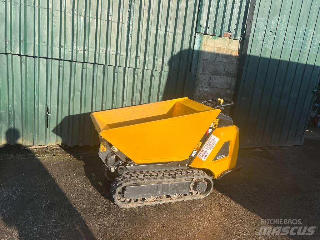 JCB HT D5 Гусеничные самосвалы