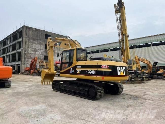 CAT 320 BL Гусеничные экскаваторы