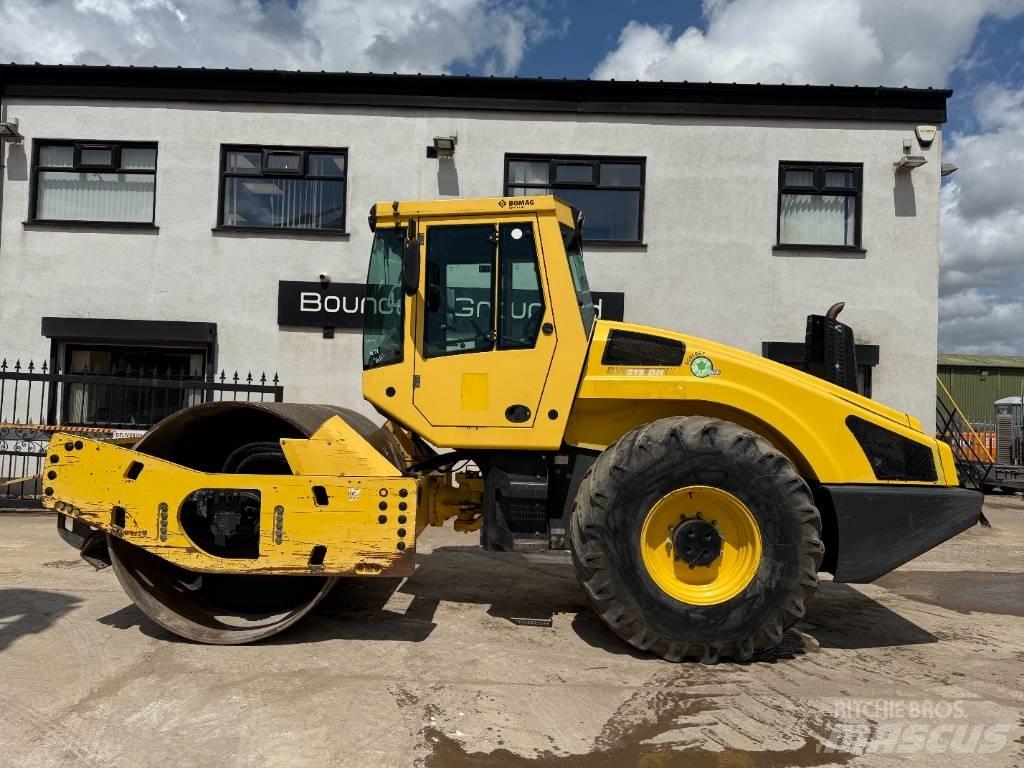 Bomag 213 DH-4i Грунтовые катки