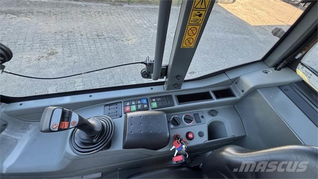 Kramer 5075 Фронтальные погрузчики
