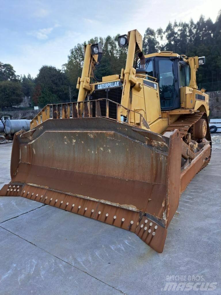 CAT D 8 T Гусеничные бульдозеры
