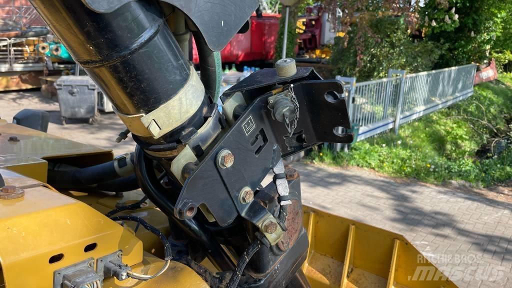 CAT D 6 D LGP Гусеничные бульдозеры