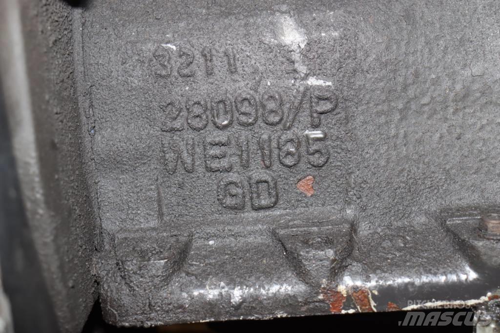 Huddig 960 Экскаваторы-погрузчики