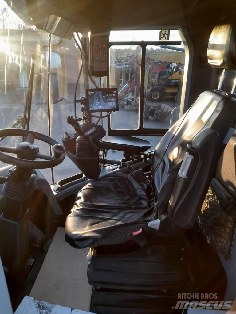 Liebherr L 550 Фронтальные погрузчики