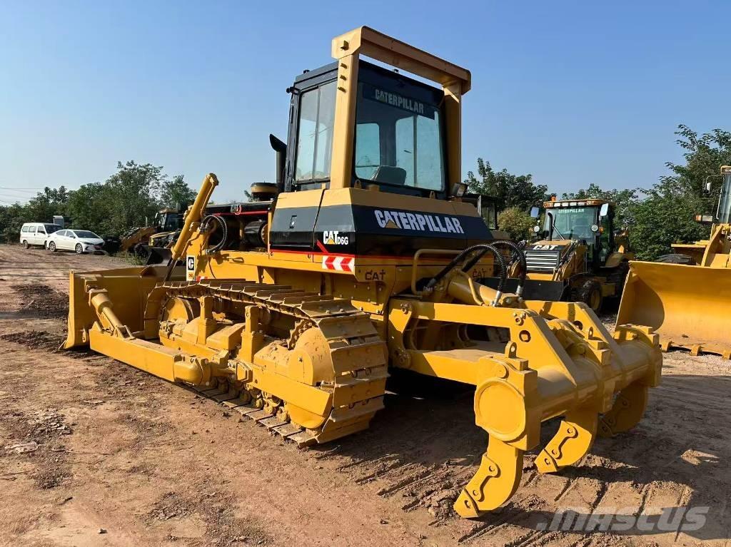 CAT D 6 G Гусеничные бульдозеры