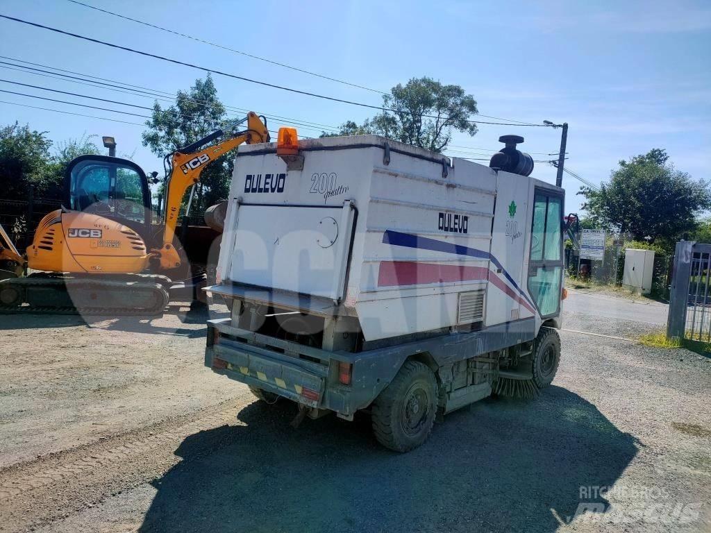 Dulevo 200 Quattro Вакуумные уборочные машины