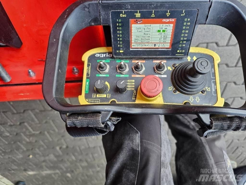 Agria 9600-112 Навесные и прицепные косилки