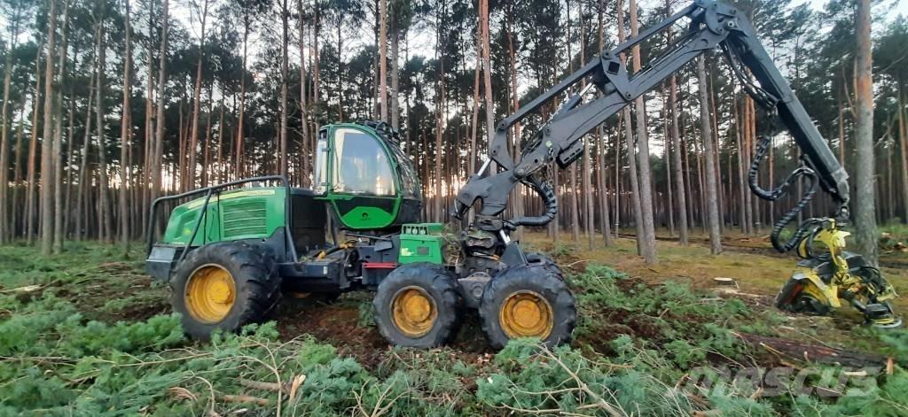 John Deere 1270 E Харвестеры
