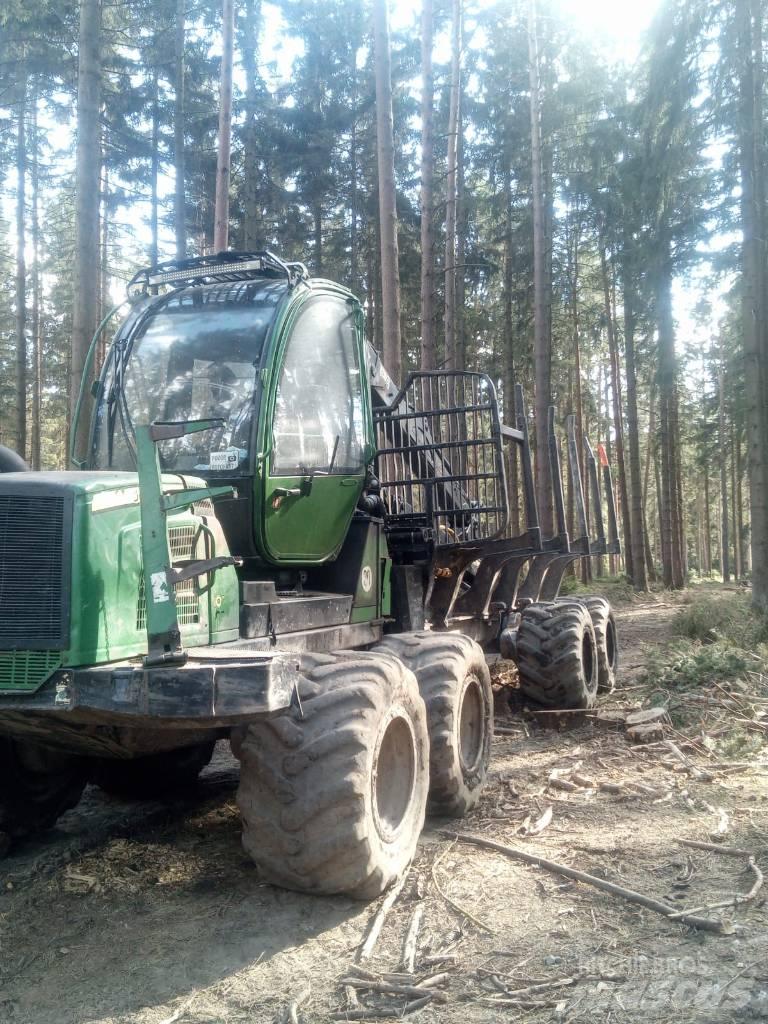 John Deere 1010 E Форвардеры