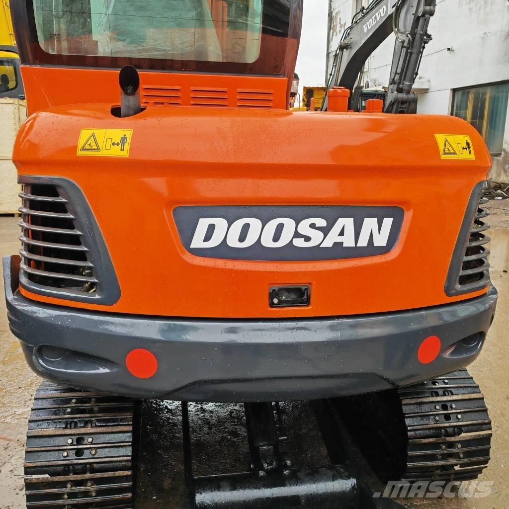 Doosan DX55 Мини-экскаваторы