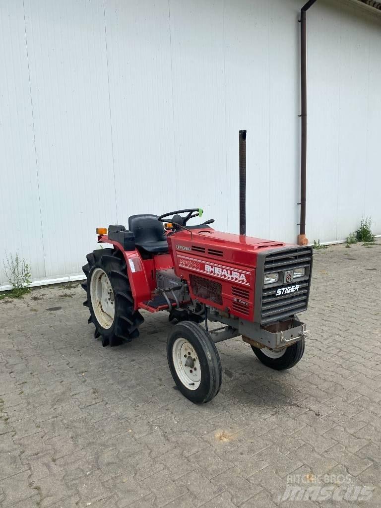 Shibaura SP1500 Коммунальные тракторы