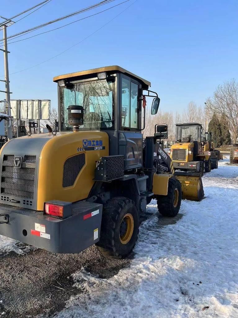 XCMG LW 156FV Фронтальные погрузчики