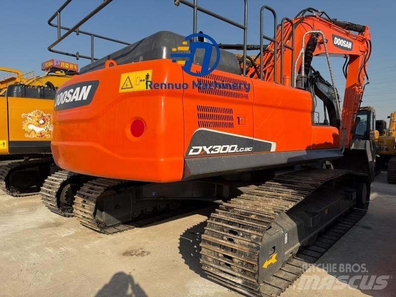 Doosan DX 300LC-9C Гусеничные экскаваторы