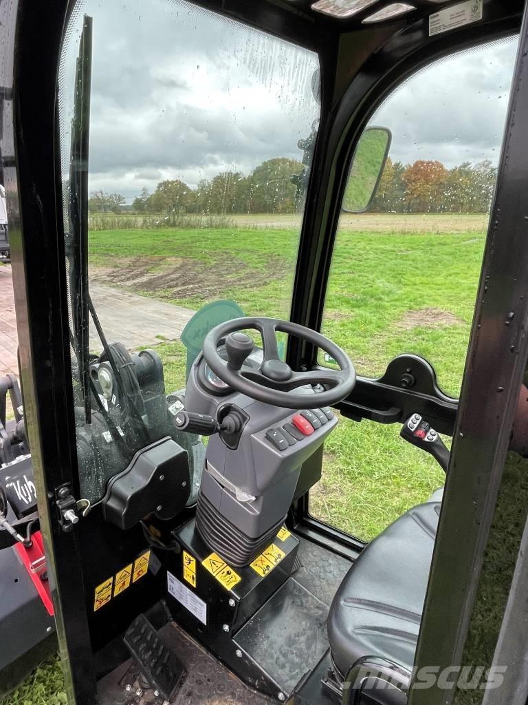 Kubota RT220-2e Фронтальные погрузчики