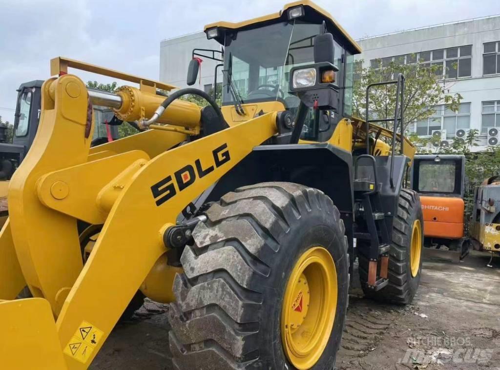 SDLG 956L Фронтальные погрузчики