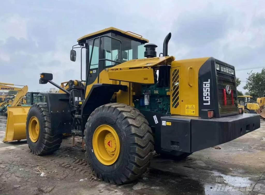 SDLG 956L Фронтальные погрузчики