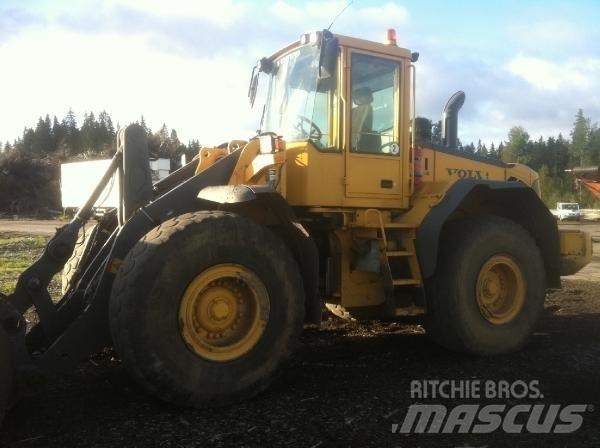 Volvo L120E Фронтальные погрузчики