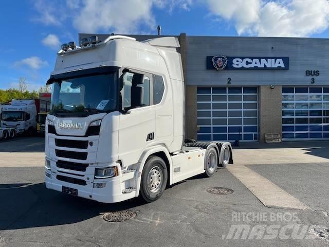 Scania R 590 Седельные тягачи